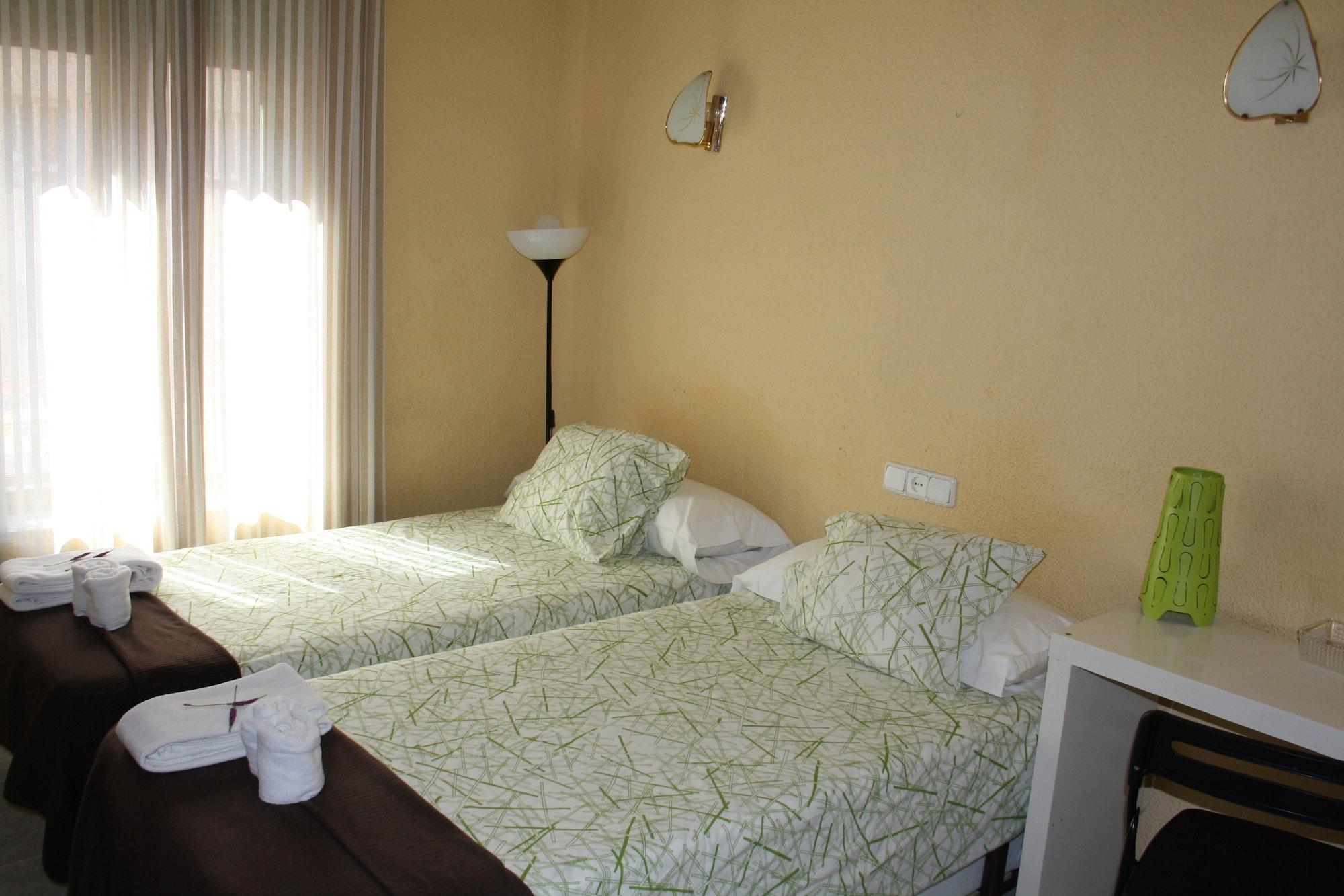 Hostal Rofer Madrid Kültér fotó
