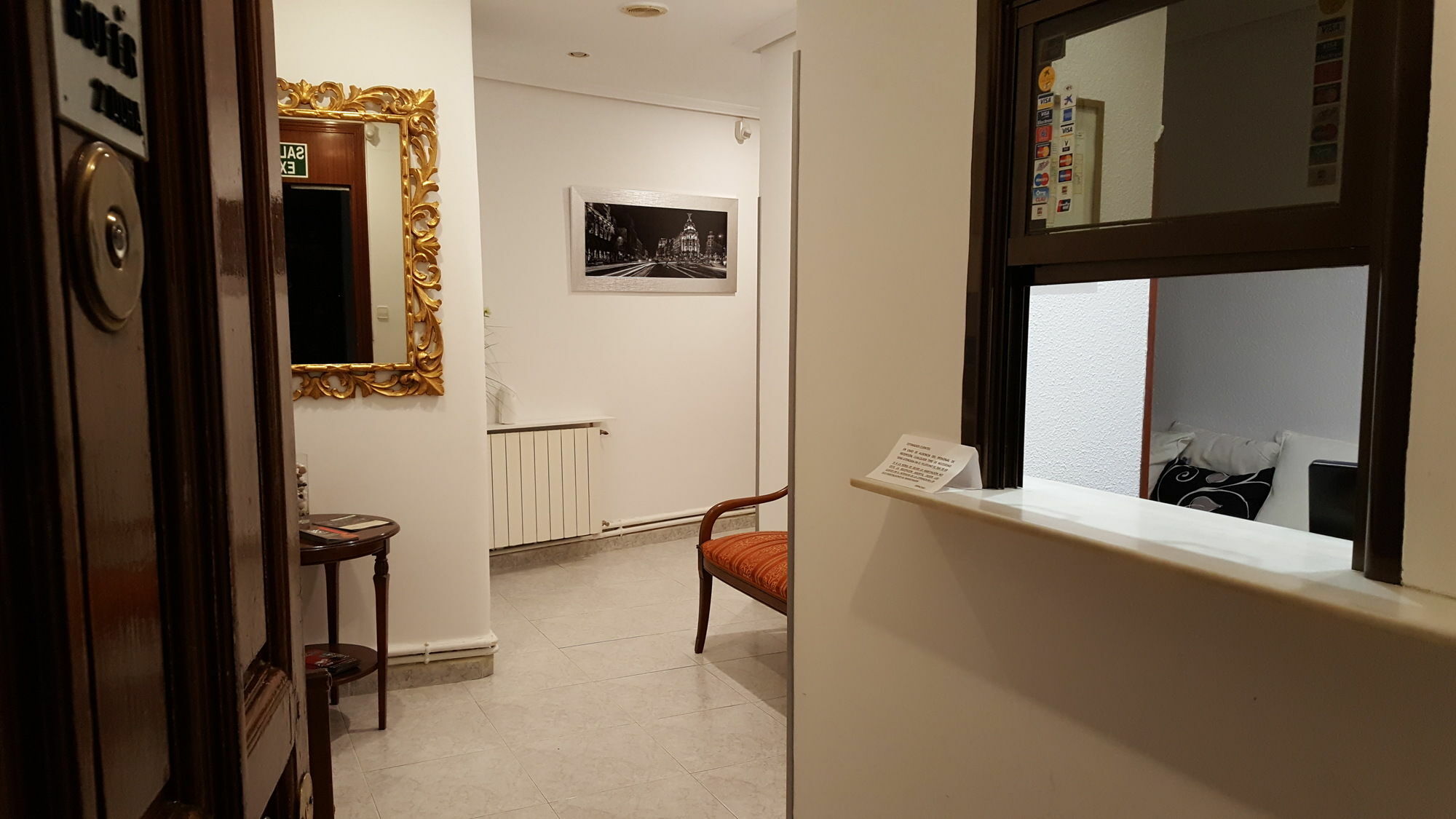Hostal Rofer Madrid Kültér fotó
