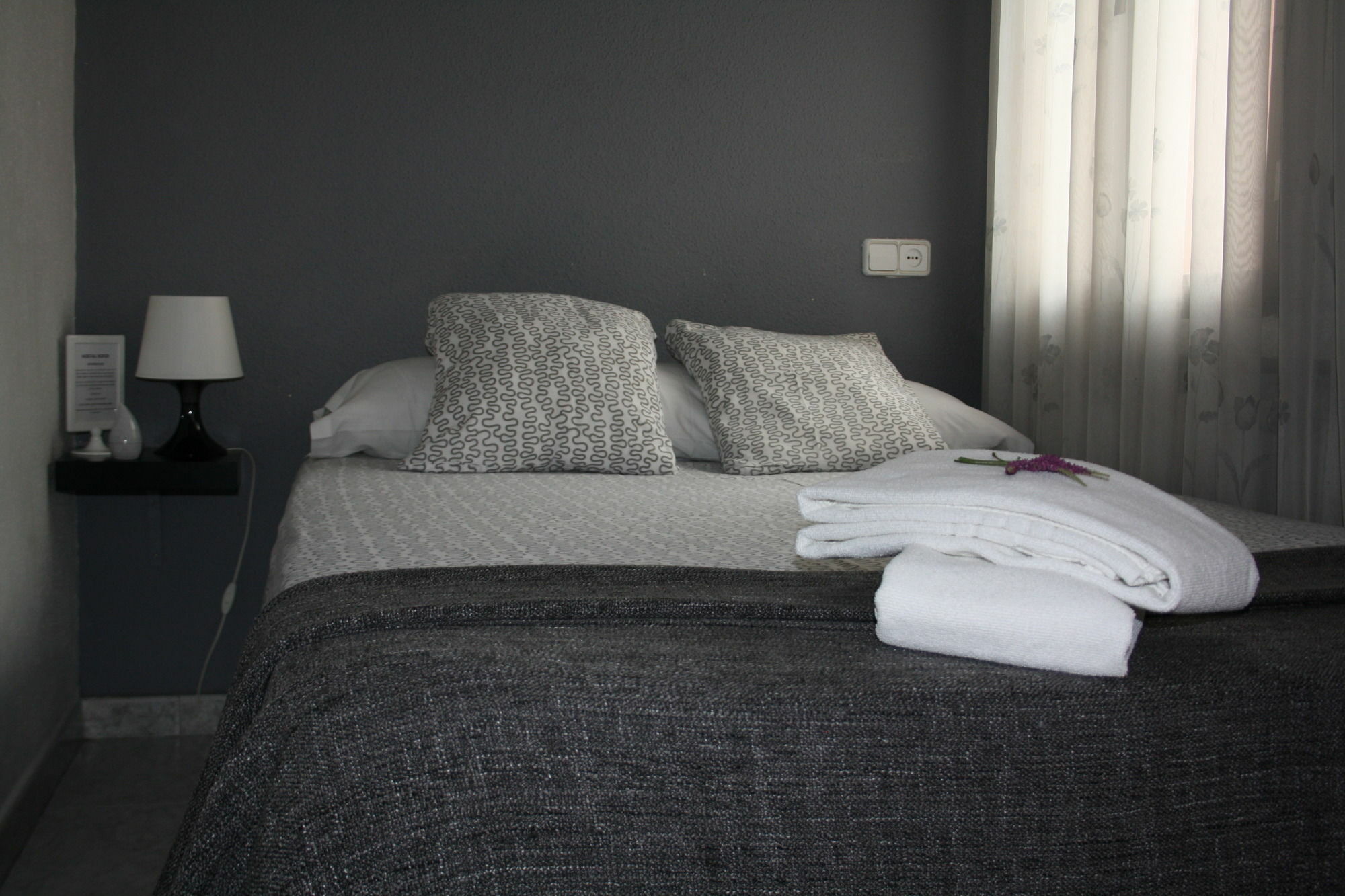 Hostal Rofer Madrid Kültér fotó